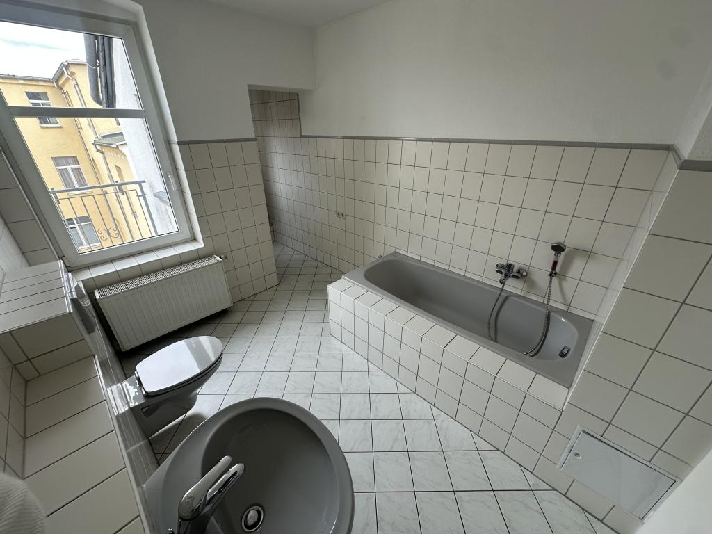 Attraktive DG-Maisonettewohnung in Gera Untermhaus nahe dem Küchengarten und Hofwiesenpark! - Photo 4