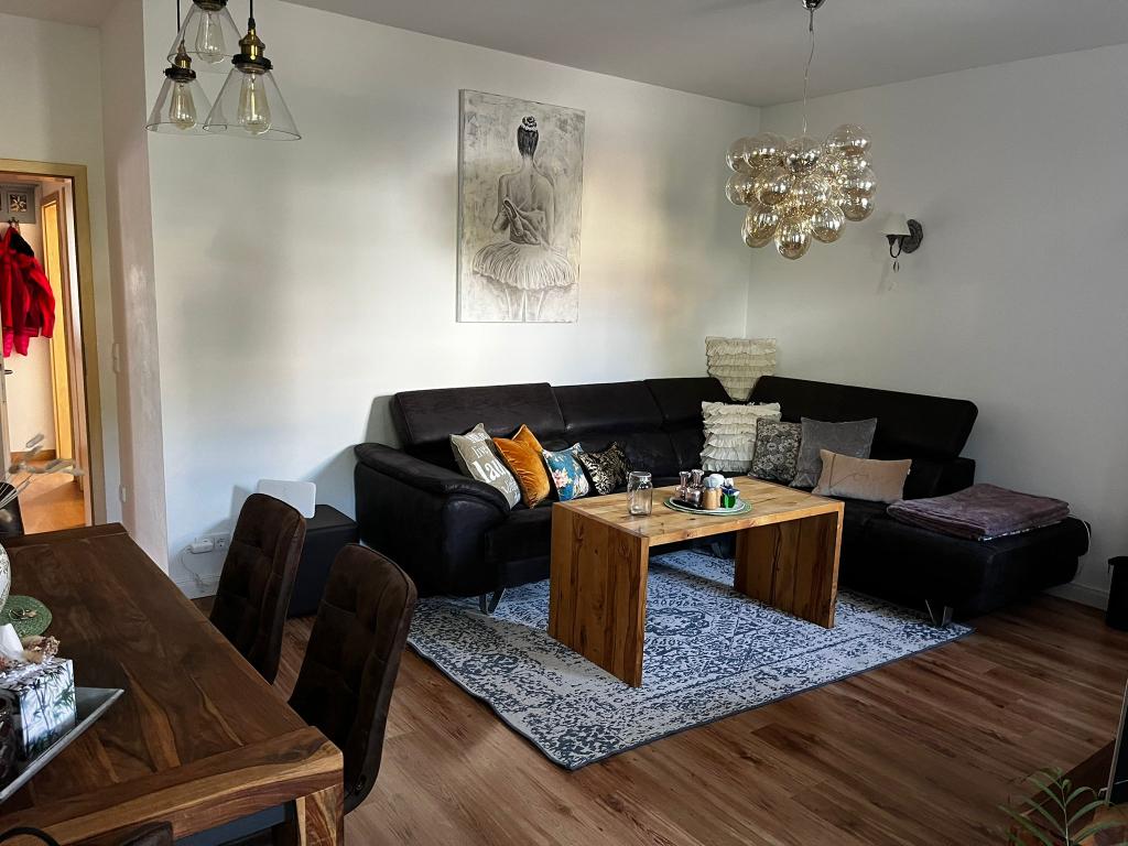 Exklusive 4 Raum EG Wohnung in Bestlage von Gera zu vermieten!! - Photo 1