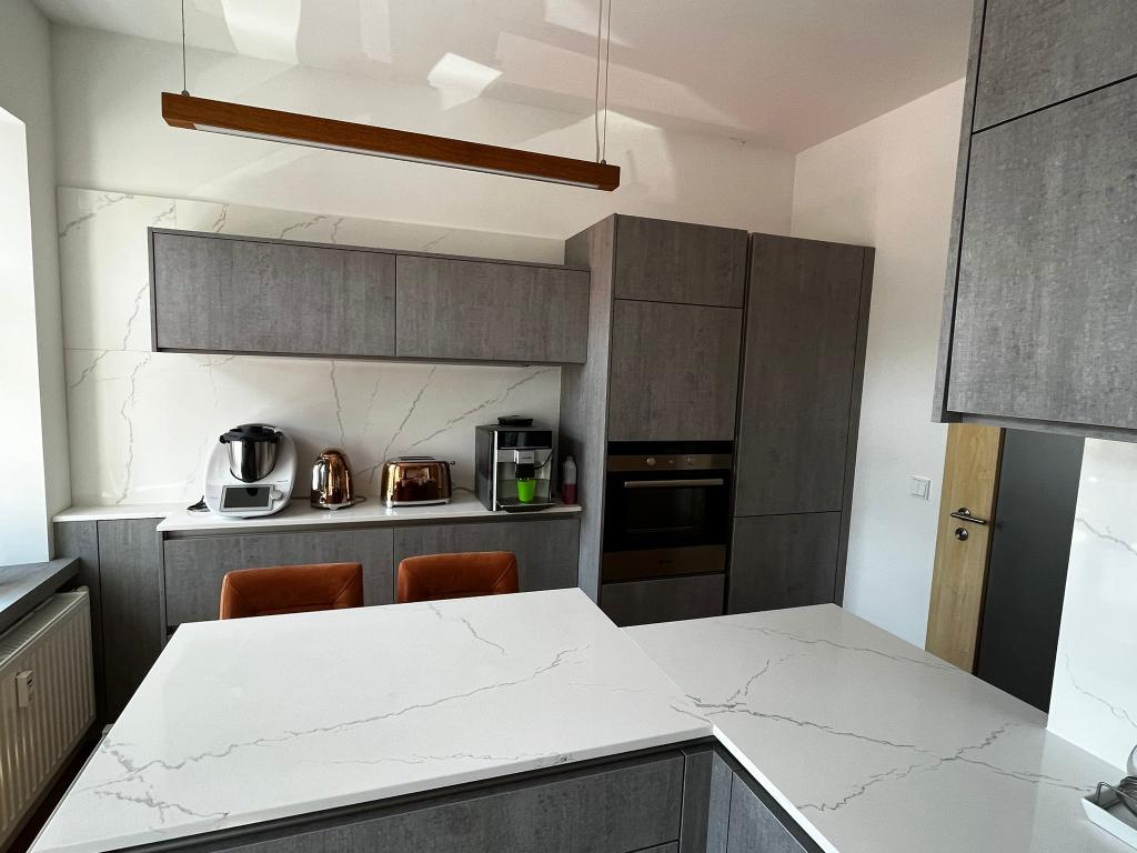 Exklusive 4 Raum EG Wohnung in Bestlage von Gera zu vermieten!! - Photo 3