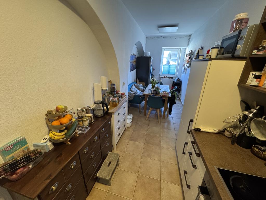 WOW! Hochwertige 4 Raum-Wohnung mit modernem Bad und großem Balkon! Die Wohnung zum Wohlfühlen. - Photo 2