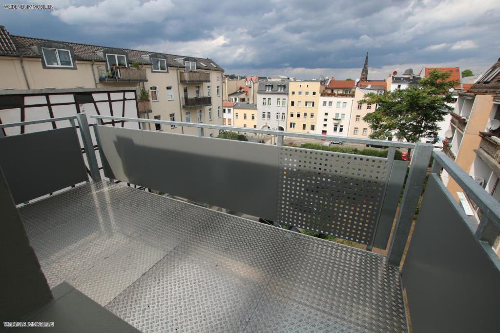 WOW! Hochwertige 4 Raum-Wohnung mit modernem Bad und großem Balkon! Die Wohnung zum Wohlfühlen. - Photo 5