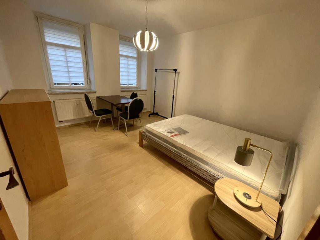 Vollmöbliert inkl. Einbauküche! 1-Raum Wohnung im Ostviertel von Gera! - Foto 1