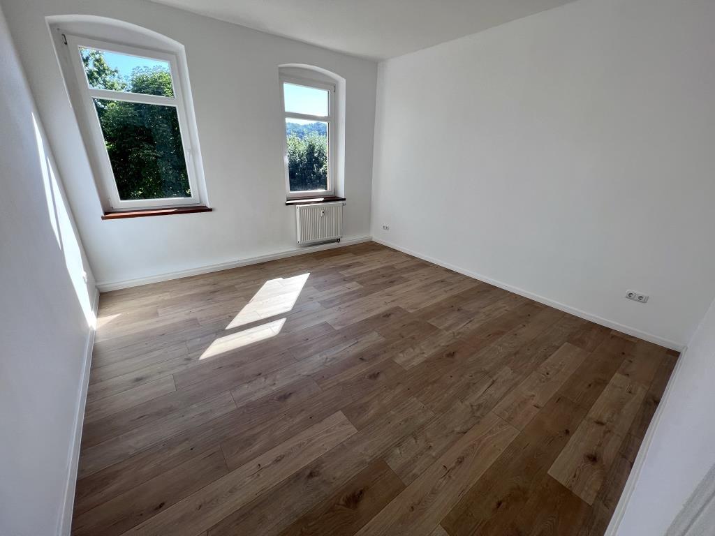 Sanierte 4-Raum-Wohnung mit Balkon und Einbauküche! - Foto 5