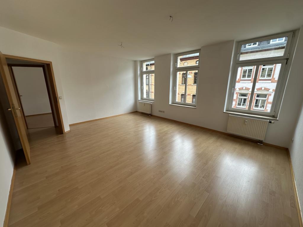 Untermhaus! Gemütliche 3-Raum Wohnung nahe der Elster! - Foto 1
