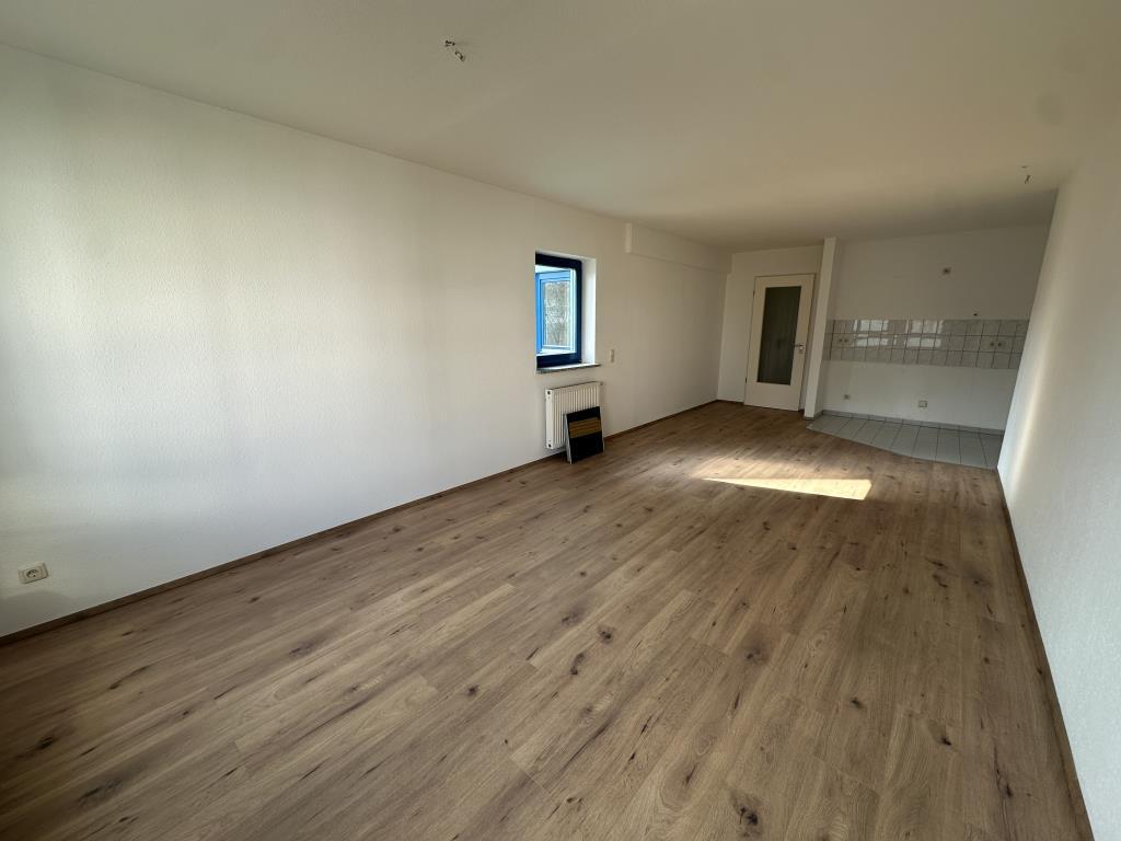 Erstbezug nach Modernisierung mit Tiefgarage im Zentrum von Gera! - Photo 4