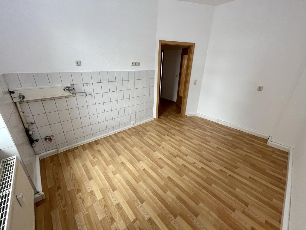 Wohnen in Gera-Debschwitz! Gemütliche 2 Raum-Wohnung. Bad mit Wanne und Fenster. - Photo 4