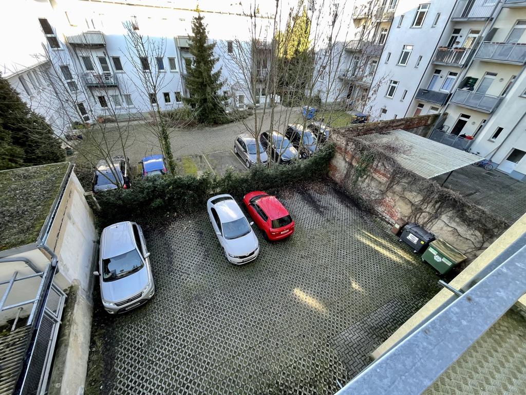 Wanne, Dusche und Balkon! Geräumige 2 Raum Wohnung im Zentrum! - Photo 1