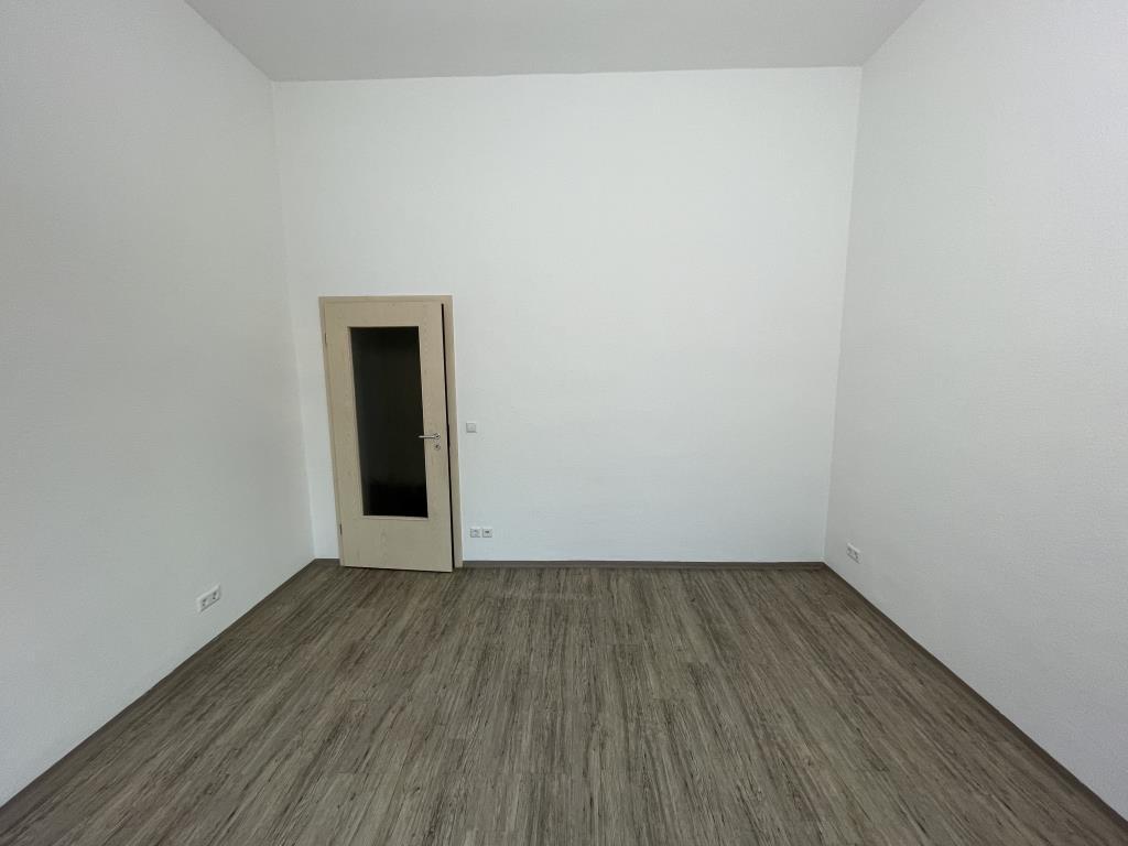 Moderne 2-Raum-Wohnung im Erdgeschoss! Bad mit Dusche & Wanne! - Photo 5