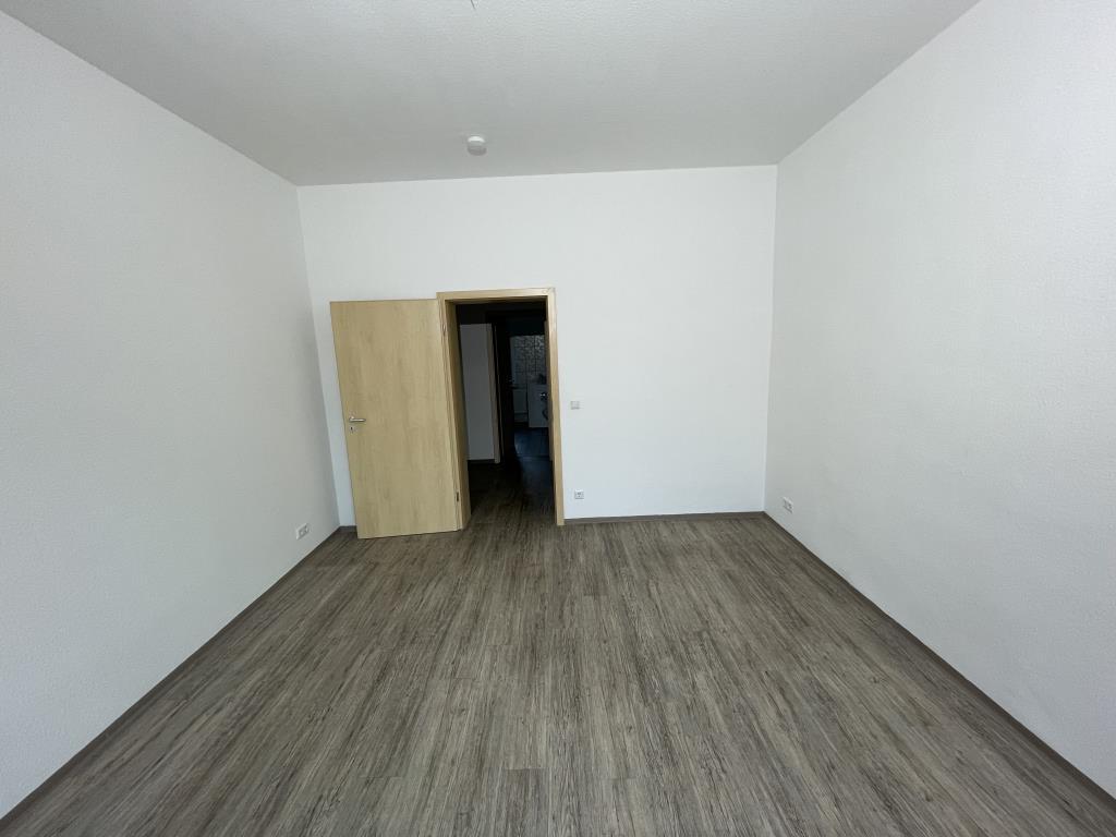 Moderne 2-Raum-Wohnung im Erdgeschoss! Bad mit Dusche & Wanne! - Photo 3