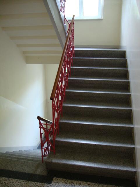 möblierte 2-Zimmer-Wohnung mit Balkon nahe des Zentrums! - Photo 5
