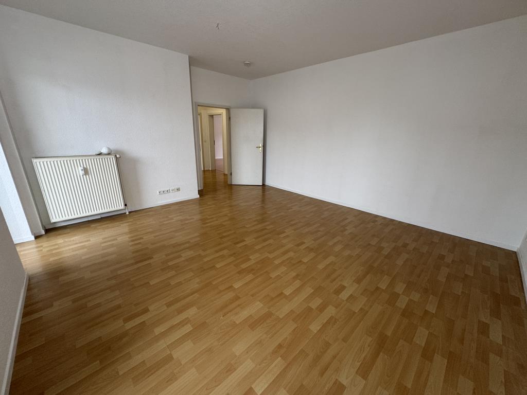 Tierparkseite-Debschwitz! Großzügige 3-Raum Wohnung mit großem Balkon! - Foto 3
