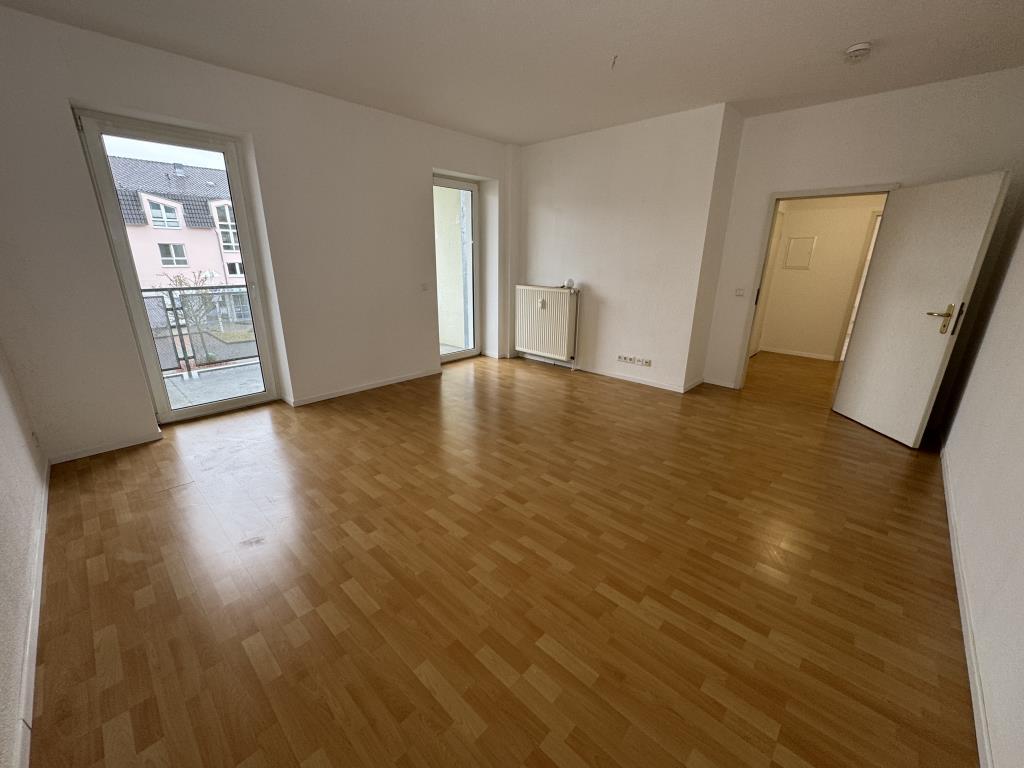 Tierparkseite-Debschwitz! Großzügige 3-Raum Wohnung mit großem Balkon! - Foto 2