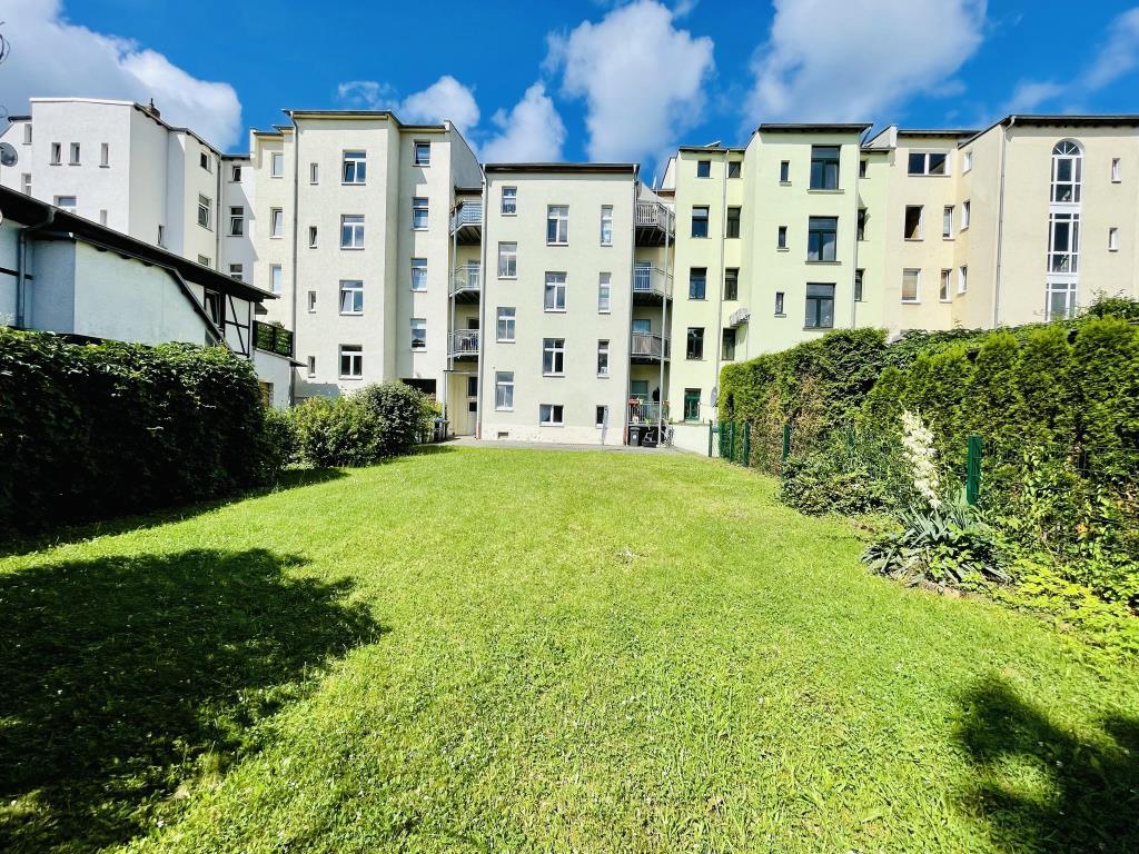 Untermhaus! Schicke 2 Zimmer Wohnung mit Balkon und großem Mietergarten! - Photo 1