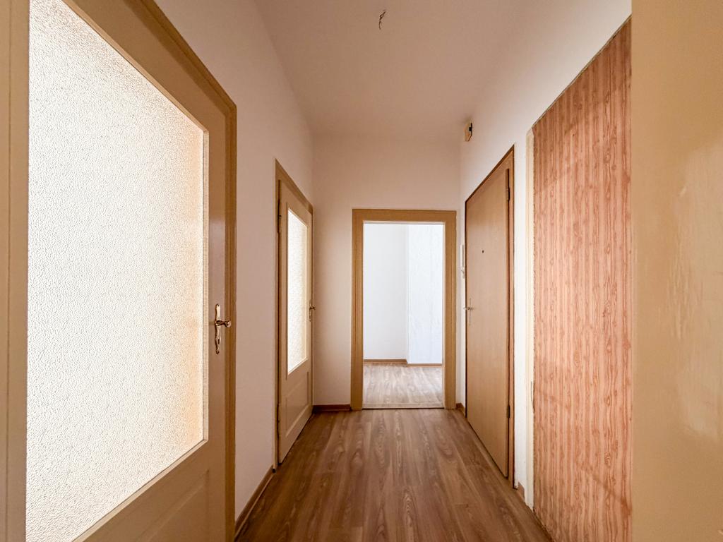 2-Raum Wohnung mit Einbauküche in guter Lage von Zwötzen! - Photo 4