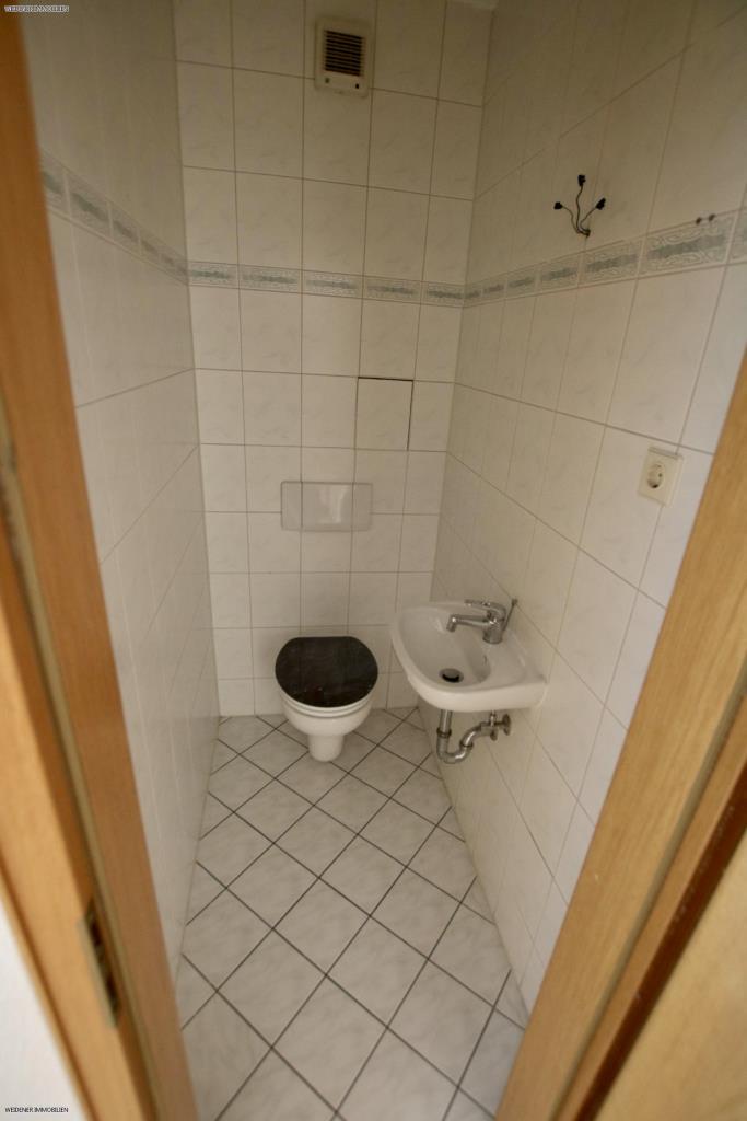 Schöne 3-Raum Wohnung mit Balkon, Gäste-WC und Fußbodenheizung im Bad! - Foto 2