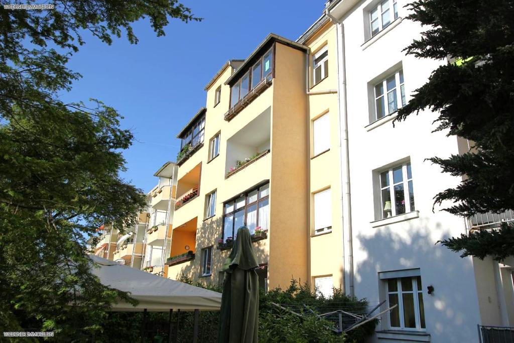 Tierparkseite! Sanierte 3 Raum Whg. mit Balkon & Dusche in Debschwitz! - Foto 3