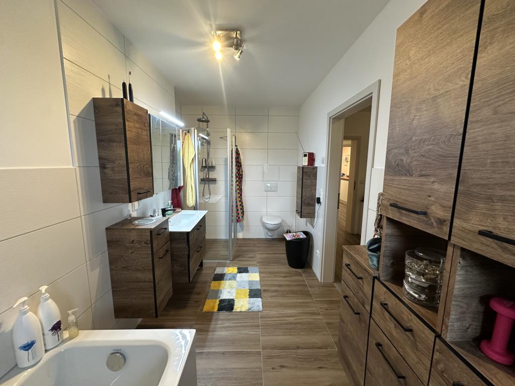 Wohnen mit ALLEN Extras am Geraer Reußpark! 4 Zimmer mit Loggia, Balkon, Aufzug und Tiefgarage! - Foto 4