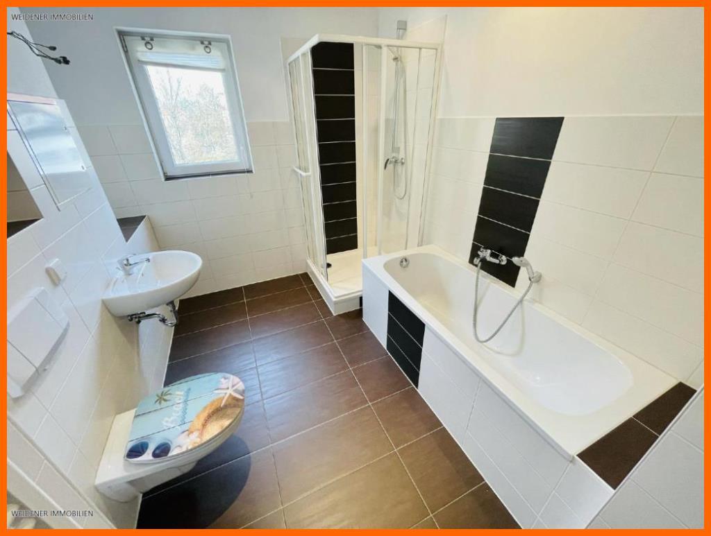 3 Raum Wohnung mit Balkon, modernen Bad mit Wanne & Dusche. - Photo 4