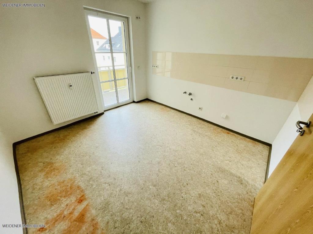 3 Raum Wohnung mit Balkon, modernen Bad mit Wanne & Dusche. - Photo 2