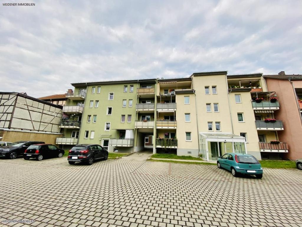 Idyllisch wohnen im Zentrum von Weida. 3 Raum Wohnung mit Balkon und Aufzug! - Photo 3