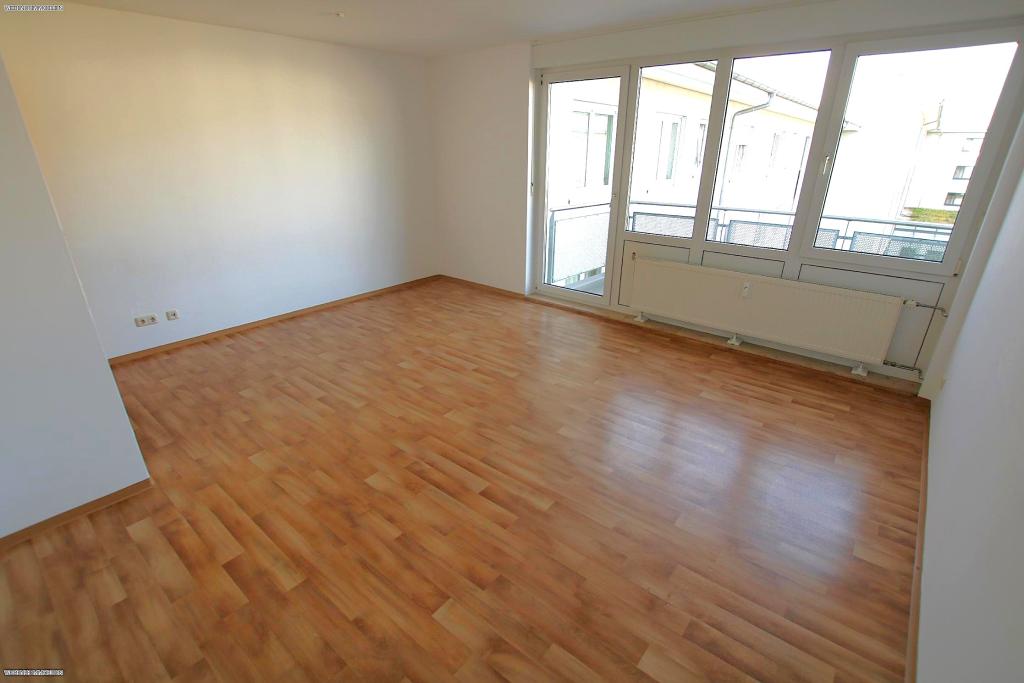 Bestlage! Tolle 2-Raum Wohnung mit Balkon, Aufzug & EBK in Untermhaus direkt am Küchengarten! - Photo 1