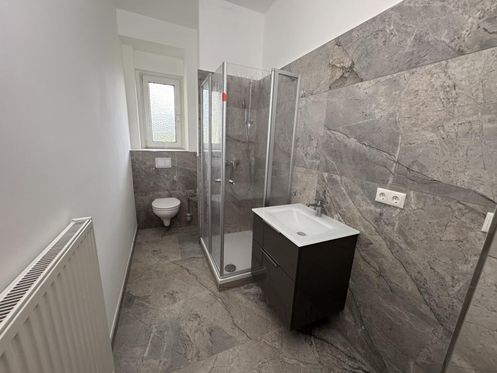 Tierparkseite! Sanierte 3 Raum Whg. mit Balkon & Dusche in Debschwitz! - Photo 3