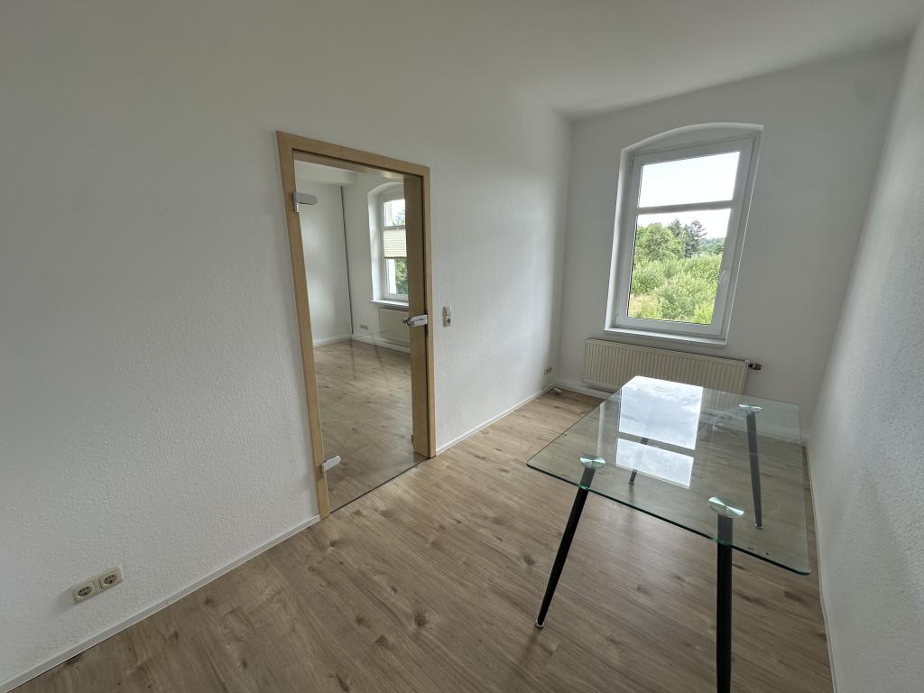 Stilvoll und Modern mit EBK*: Ihre Traum-3-Raum-Wohnung in Debschwitz wartet! - Photo 3