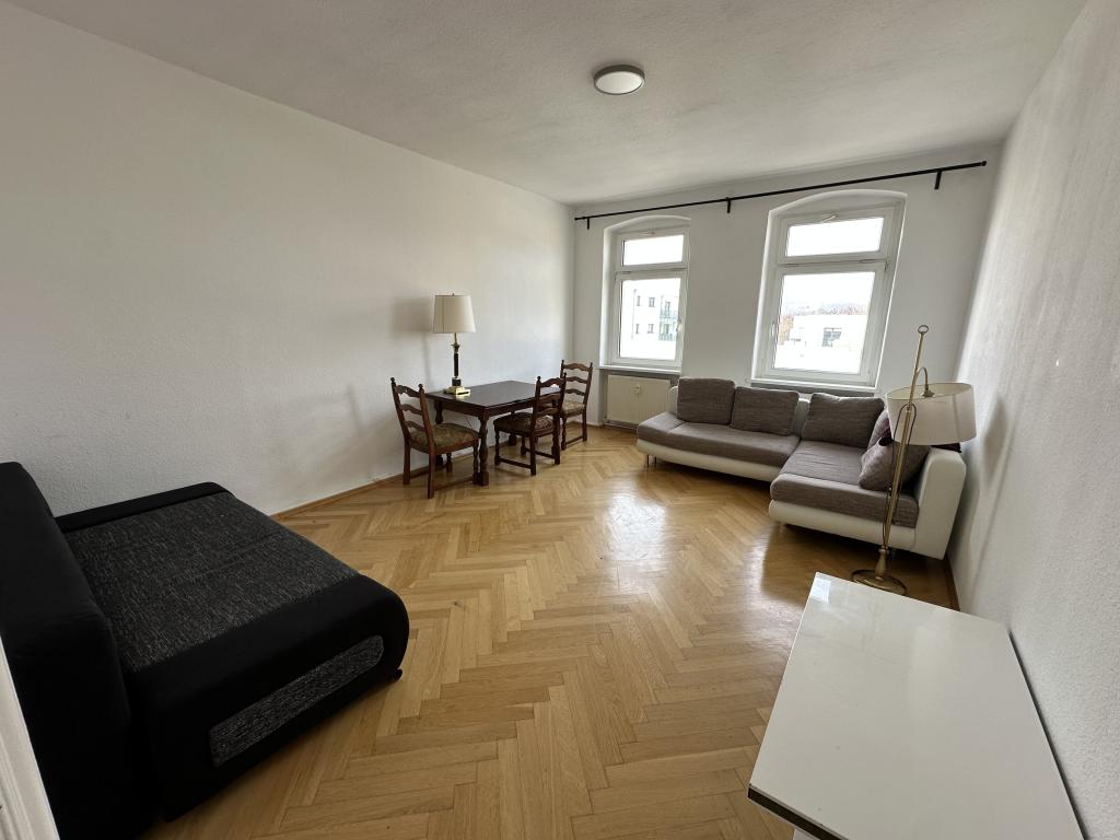 Zentrale 2-Zimmer-Wohnung mit Balkon und Dusche nahe des Zentrums! - Foto 1