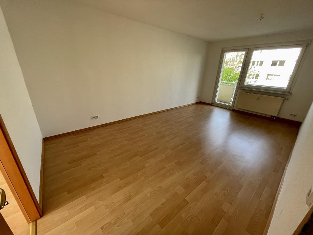 Gera-Langenberg! 4 Raum Whg. mit Balkon und Wanne! - Photo 1