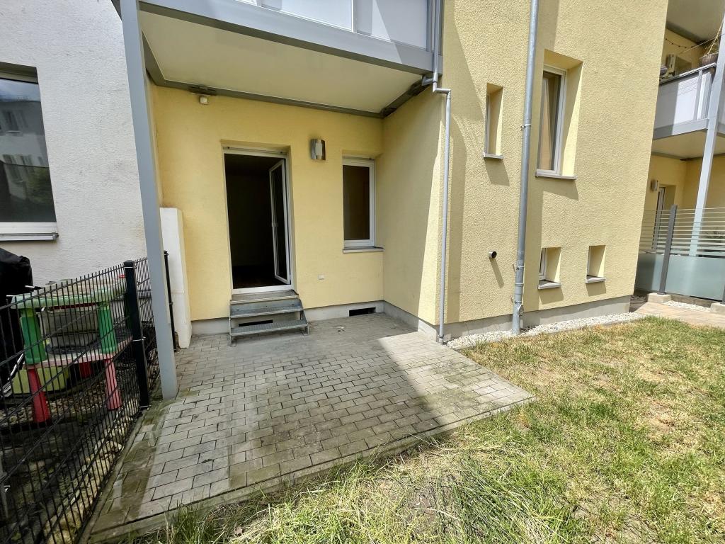 Moderne 2 Raum Wohnung mit Wanne, Dusche und Terrasse in Gera-Debschwitz! - Photo 3