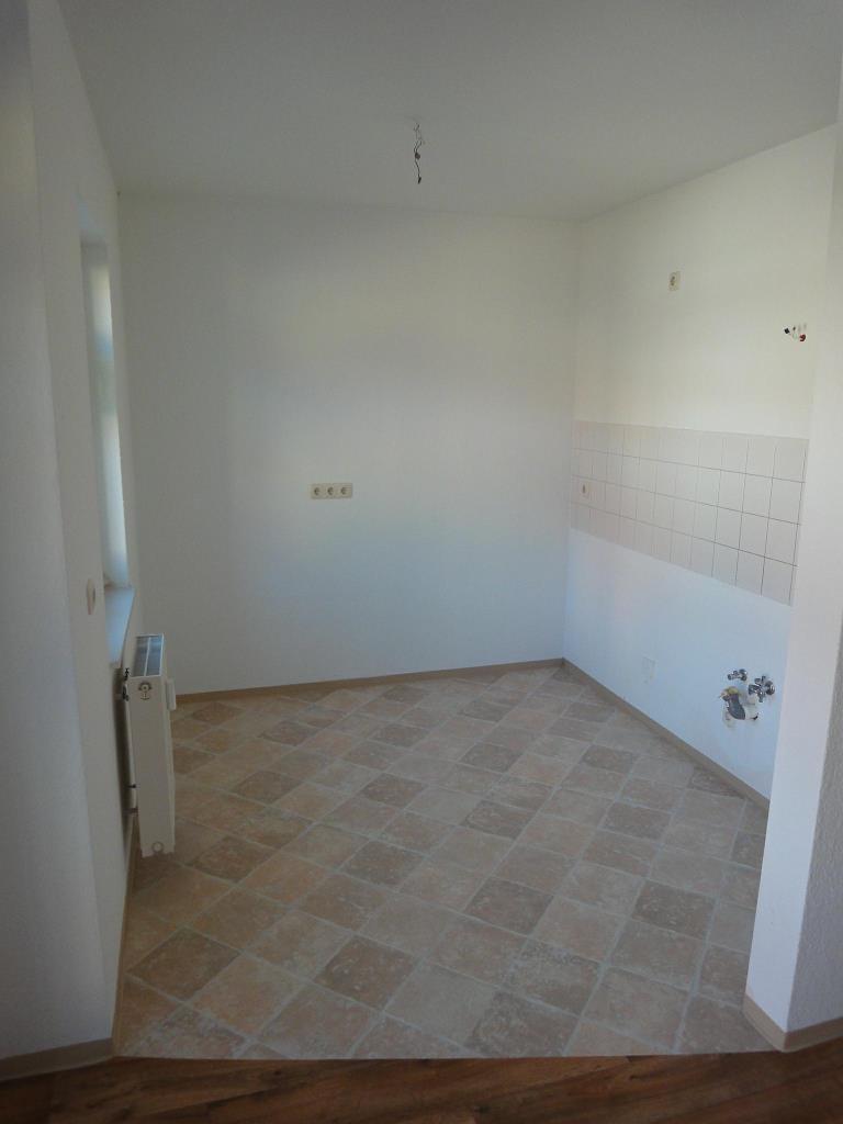 Idyllisch wohnen im Zentrum von Weida! Gemütliche 1 Raum Wohnung mit Dusche. - Foto 3