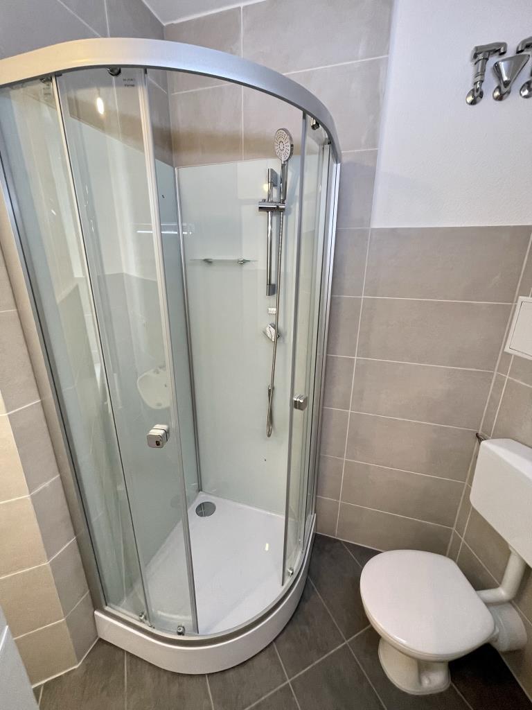 Erstbezug nach Sanierung! Kleine 2,5-R. Wohnung in der Innenstadt von Gera - Foto 5