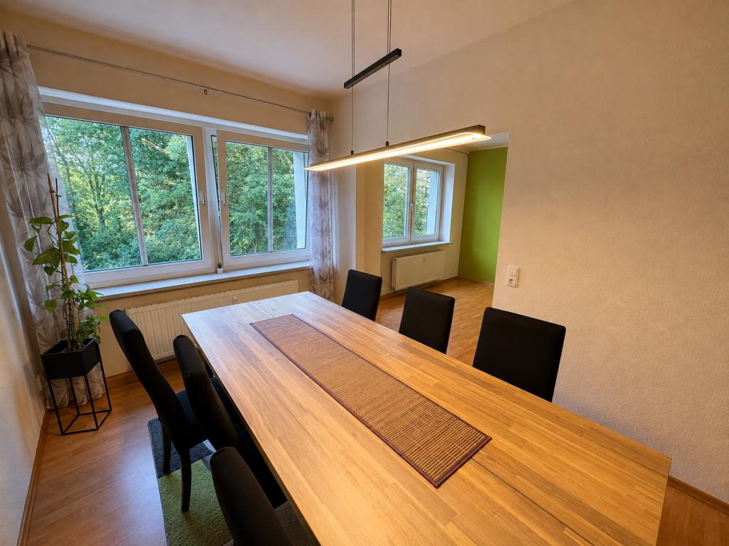 Wohnen am Stadtwald! Idyllisch gelegene 3 Zimmer Wohnung mit PKW Stellplatz - Foto 2