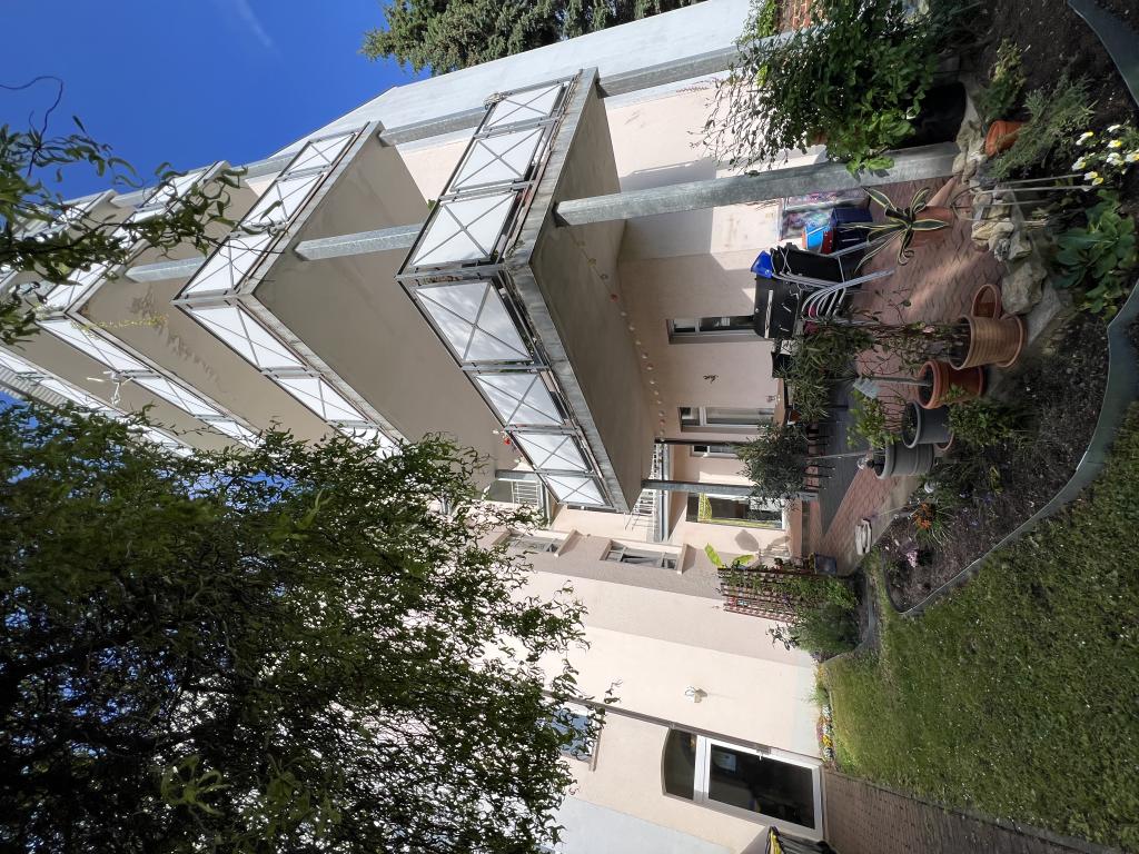 Mit großer Terrasse: tolle 3 Raum-Wohnung! - Foto 4