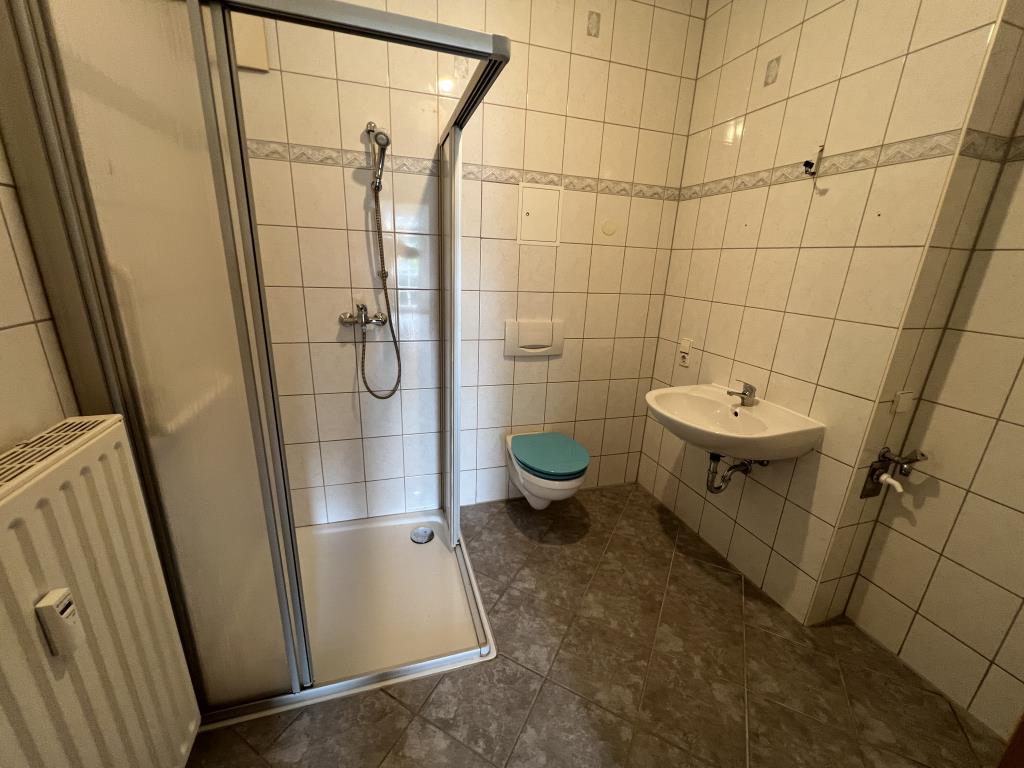 Zentral gelegen! Aufzug und Balkon! Schöne Single Wohnung - Foto 5