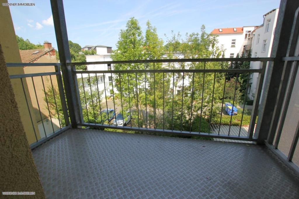Wanne, Dusche und Balkon! Geräumige 2 Raum Wohnung im Zentrum! - Foto 4