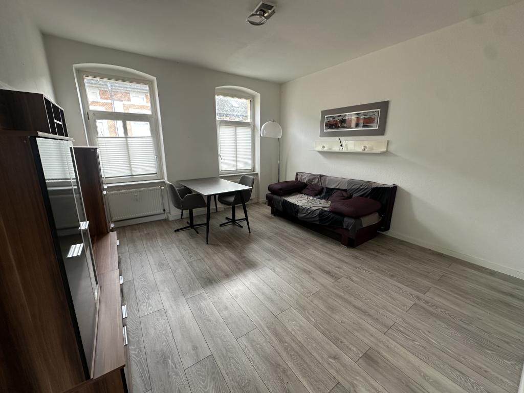 Modernisierte und möblierte 2-Raum-Wohnung in Gera-Pforten – Frisch saniert und bezugsbereit! - Foto 1