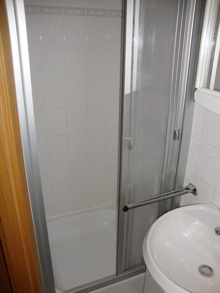 Historisch wohnen in Pölzig. Gemütliche 2 Raum Wohnung mit großen Mietergarten und Single-Küche - Foto 3