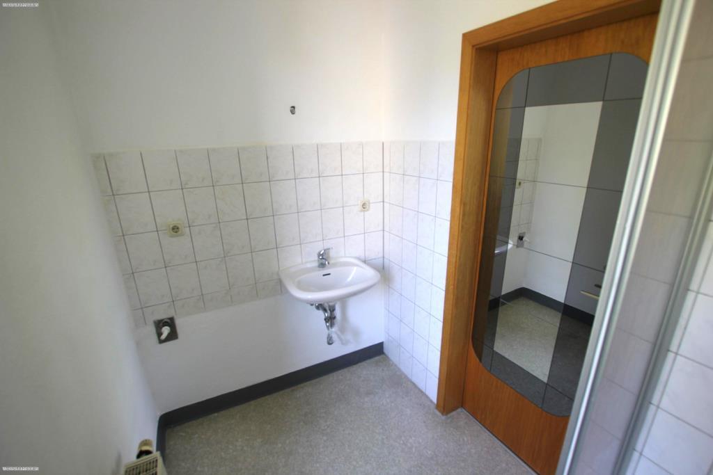 2-Raum Wohnung mit Singleküche & Bad mit Dusche - Photo 4