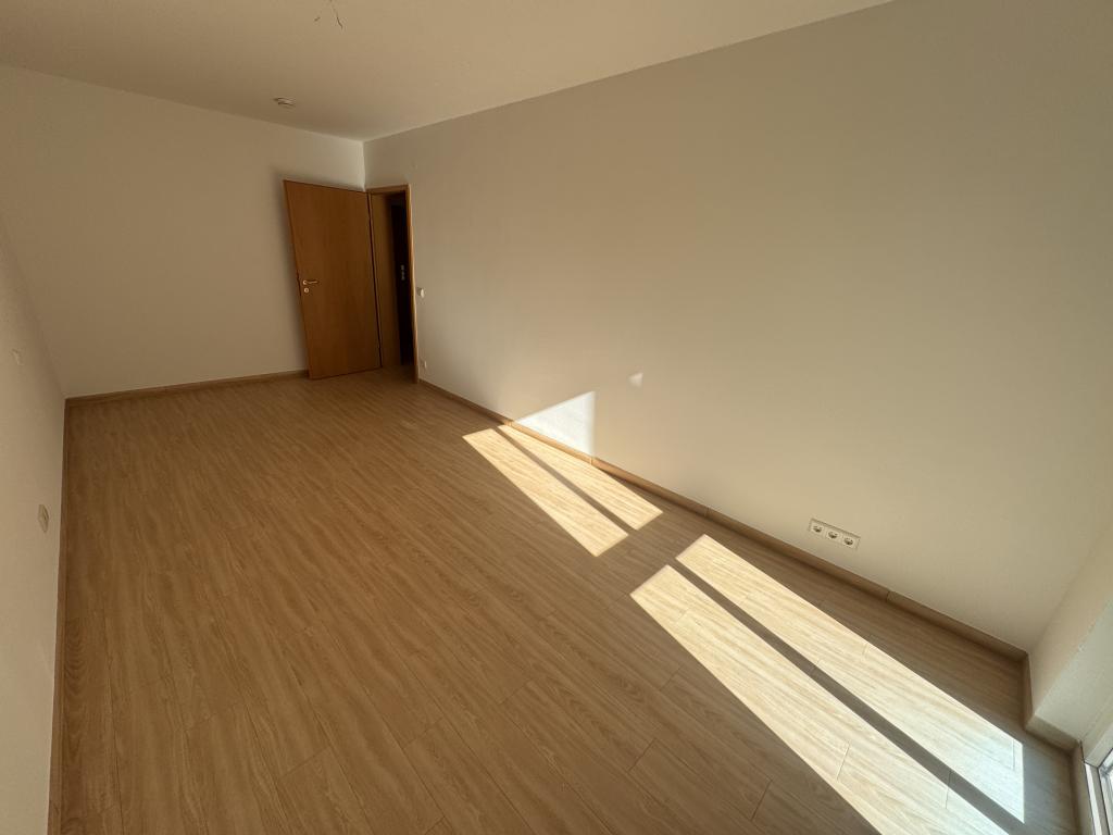 2 Raum Wohnung mit Einbauküche und Balkon in grüner und zentraler Lage von Gera! - Foto 4