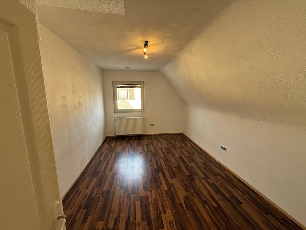 Schlafzimmer DG