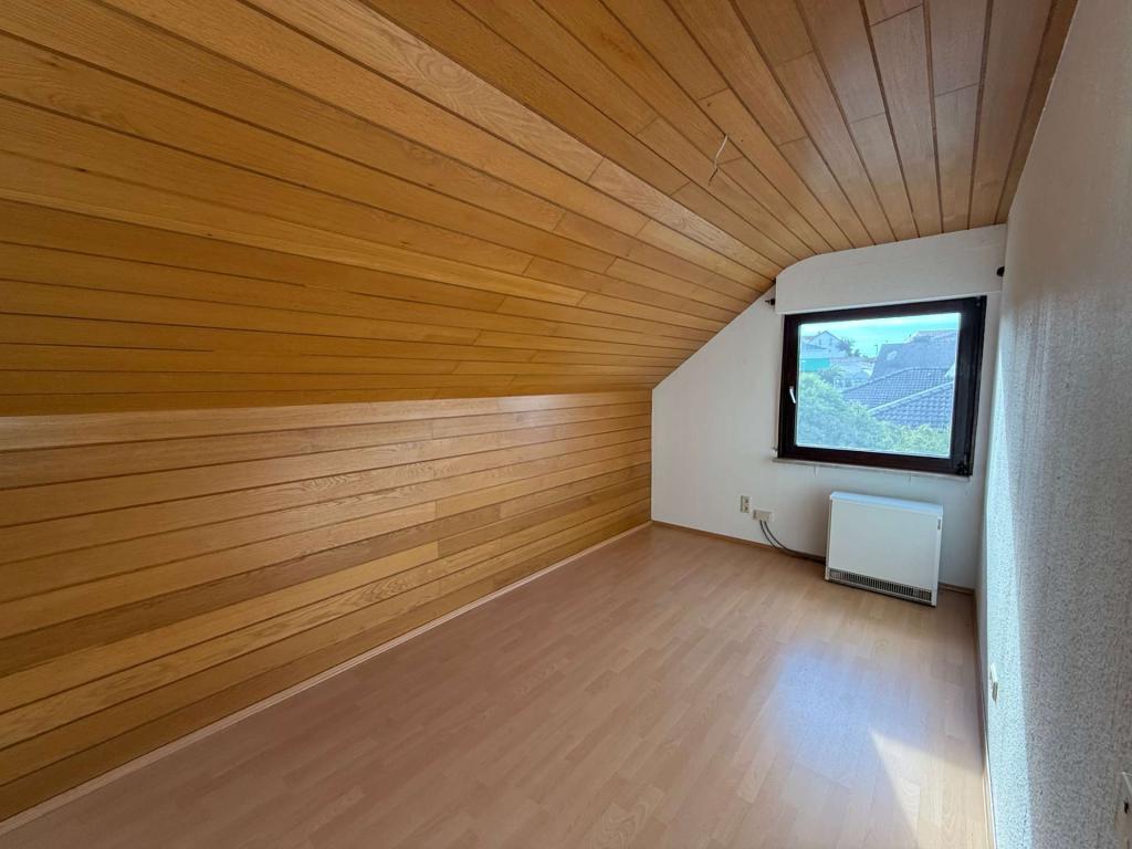 Schlafzimmer DG