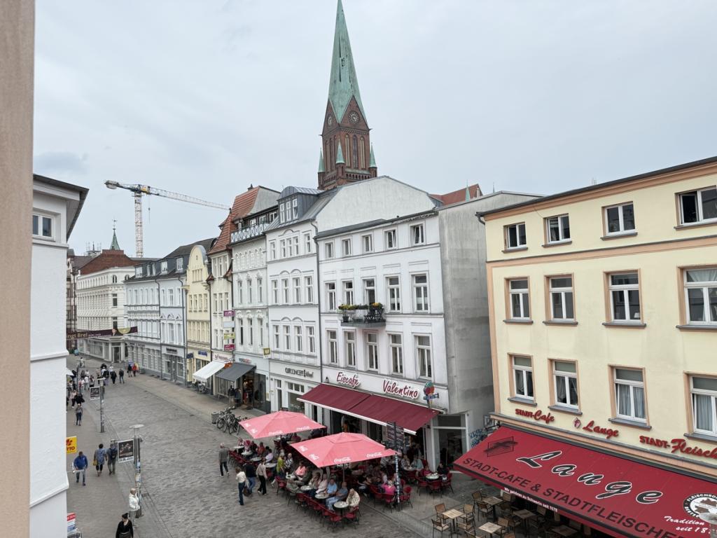 In der Mecklenburgstraße Down Town