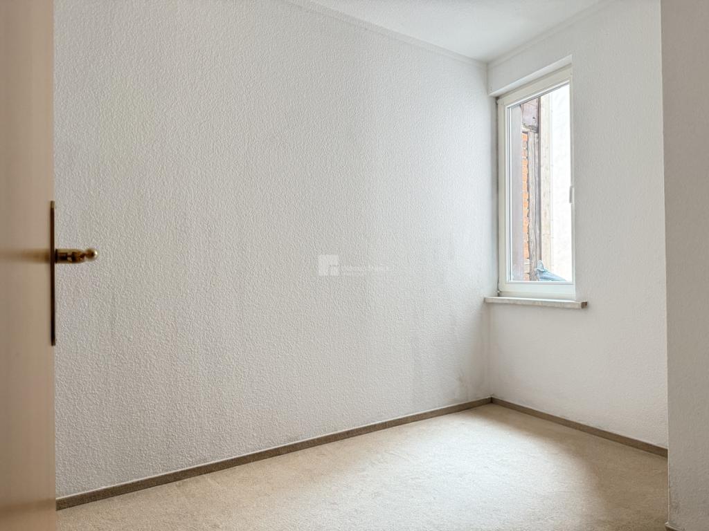 Das Schlafzimmer zum Hof