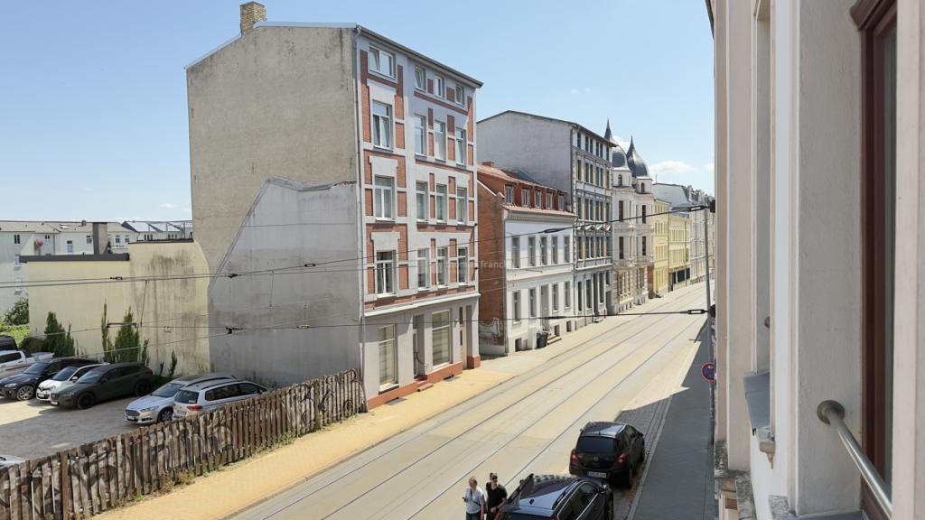 Perfekt für die kleine Familie: 3-Zimmer-Wohnung mit Balkon - Foto 5