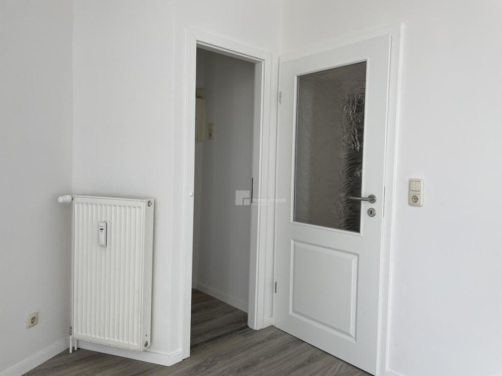 Im Wohnzimmer mit Abstellraum