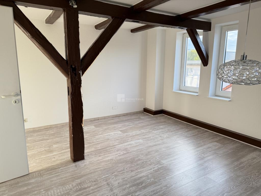 Im grossen Wohnzimmer