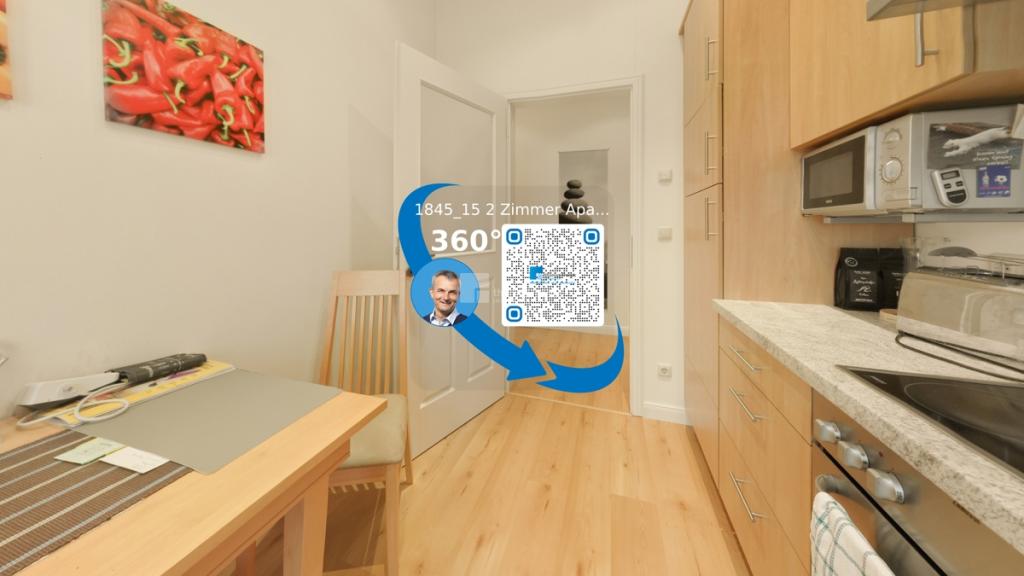 Hochparterre · Fußbodenheizung · EBK · Duschbad · hohe Holzfenster · Schlosspark direkt vor der Tür - Photo 2