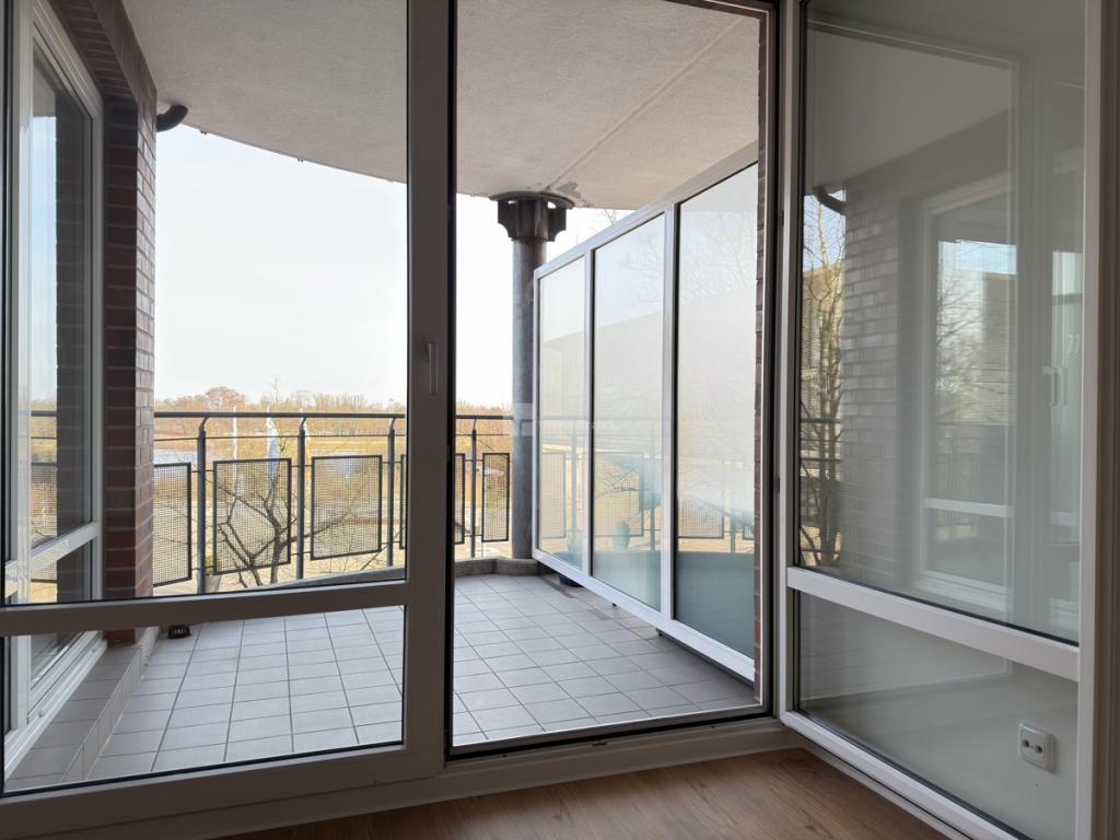Repräsentatives Wohnen am Schlossgarten: Frisch renoviert & voller Wärme - Foto 4