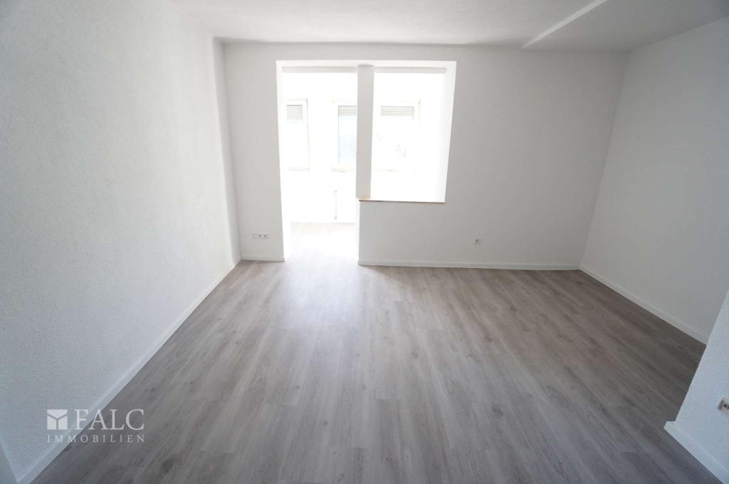 Erstbezug nach Sanierung, 2ZKB in der Stadtmitte! - Foto 1